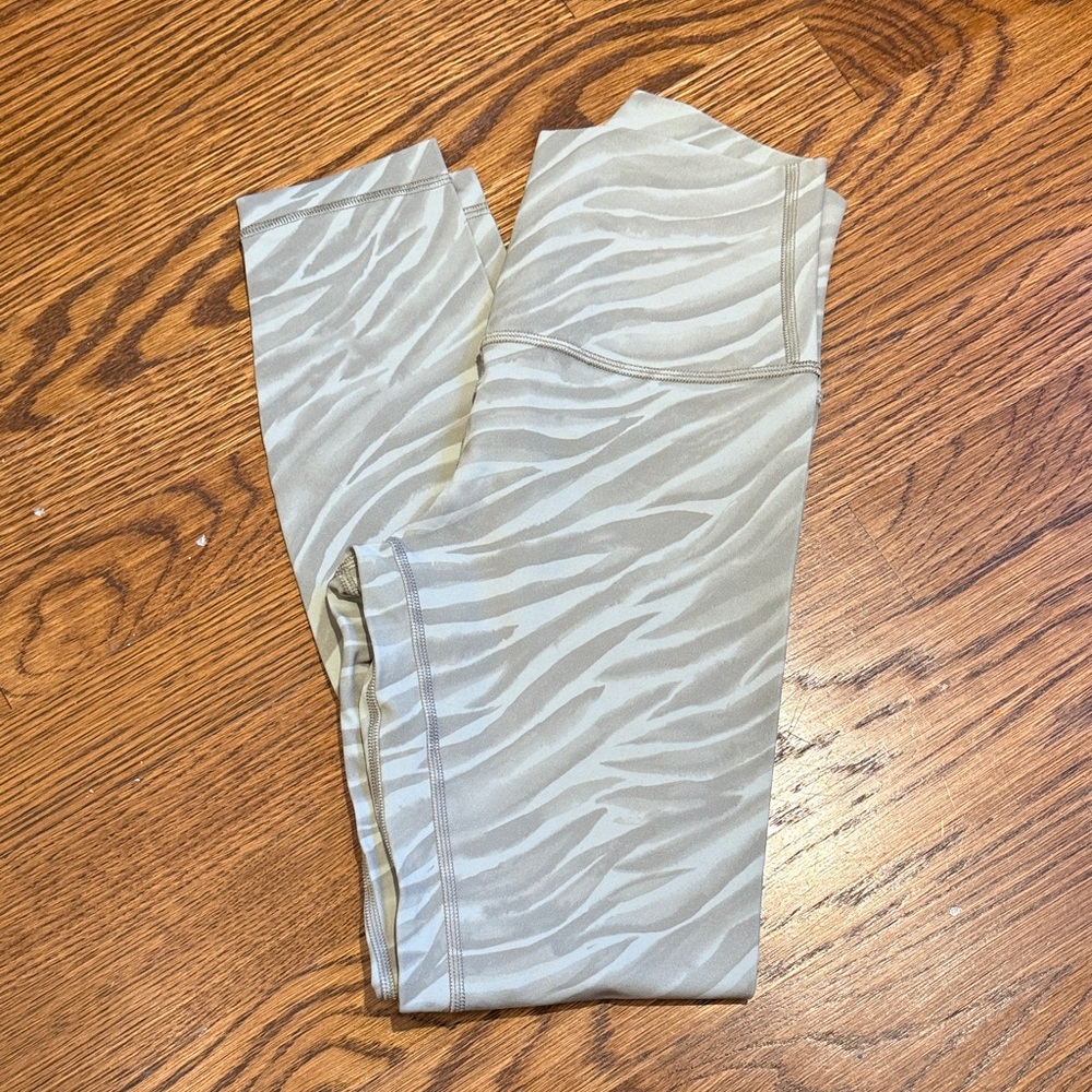 lululemon athletica Align green Zebra Print Leggings